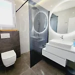 Lägenhet Luxury Penthouse White Angel